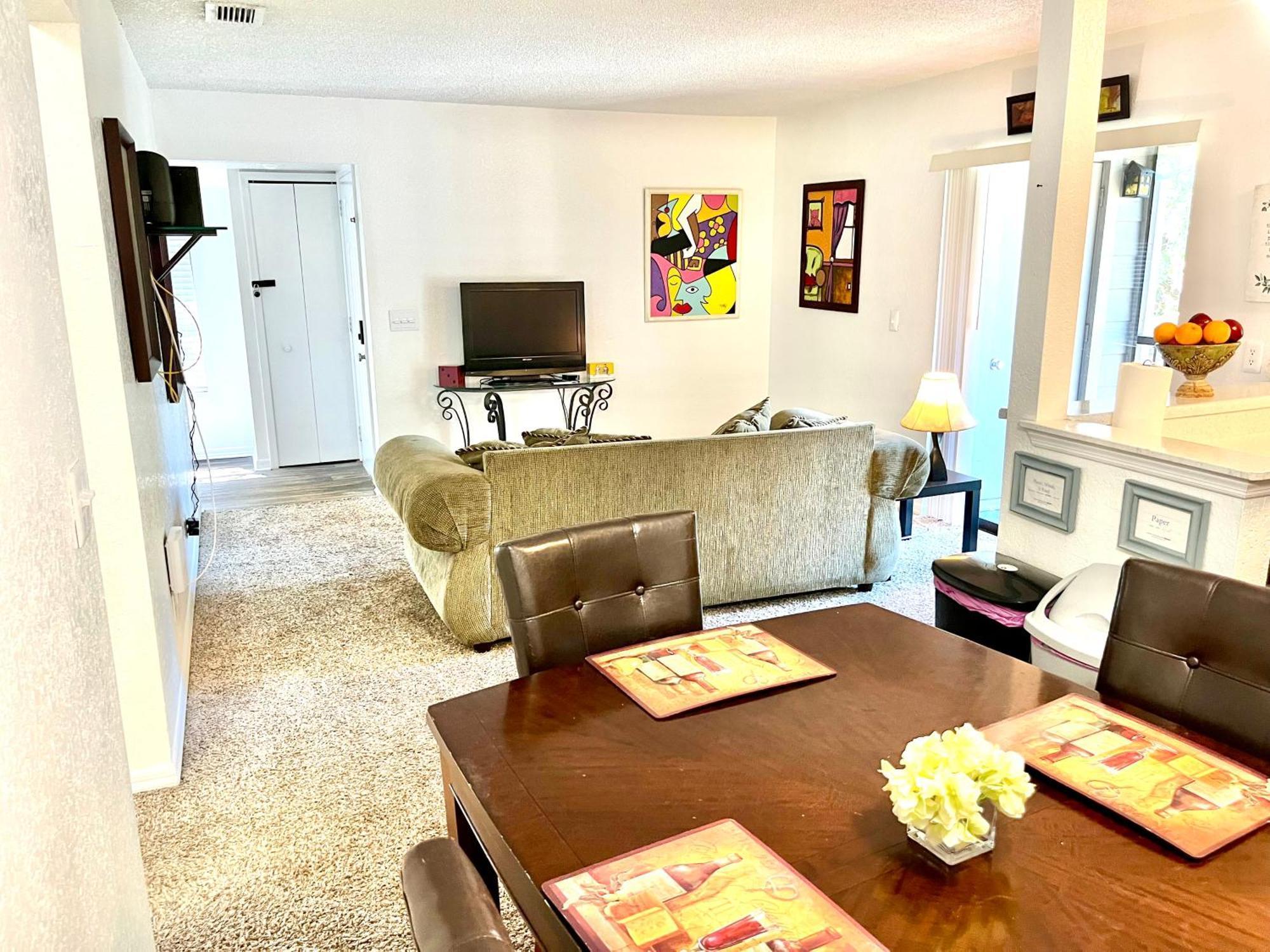 Daytona 2 Bed 10 Minutes To With Balcony Port Orange