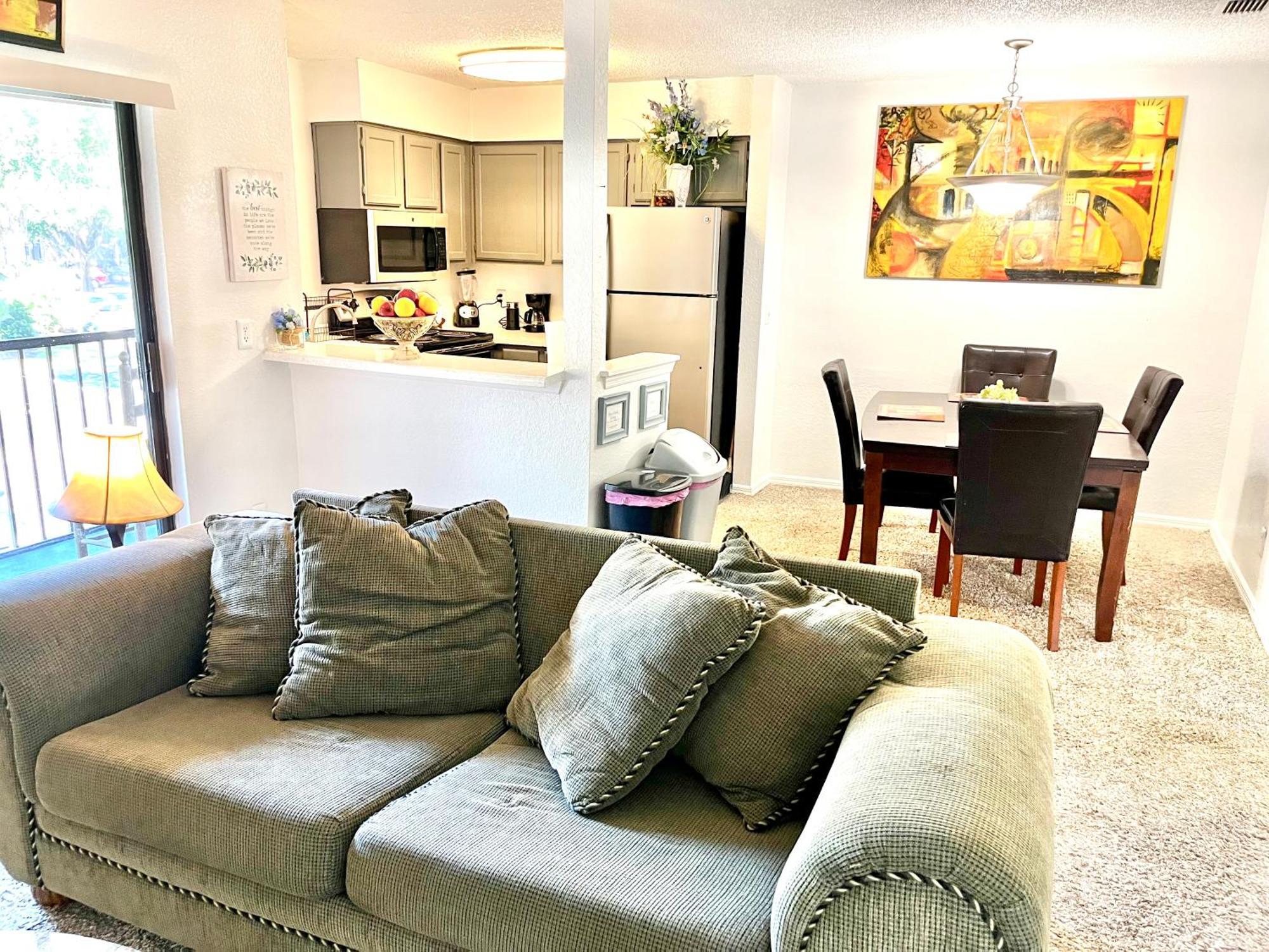 Daytona 2 Bed 10 Minutes To With Balcony * Port Orange