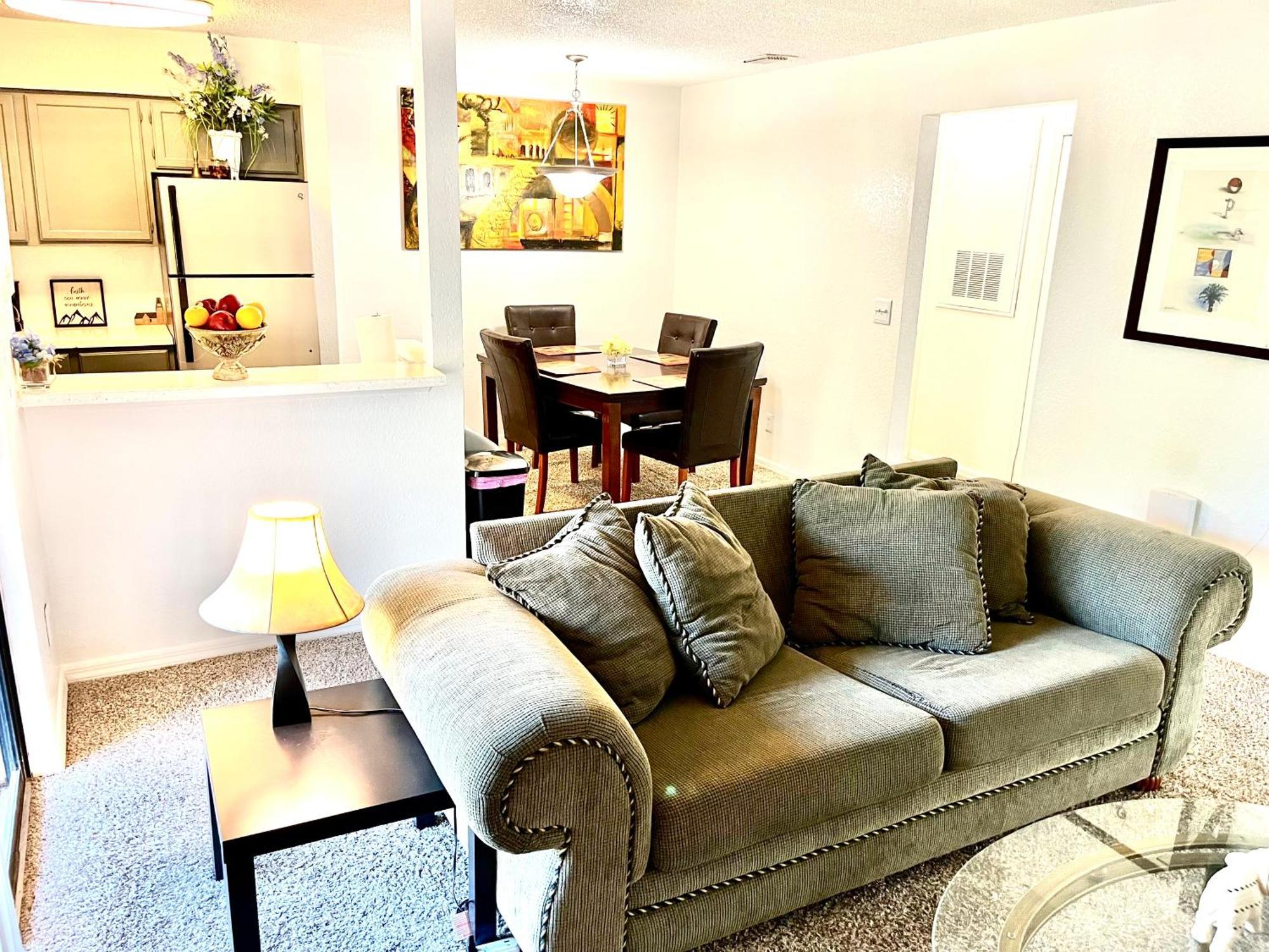 Daytona 2 Bed 10 Minutes To With Balcony Apartment *