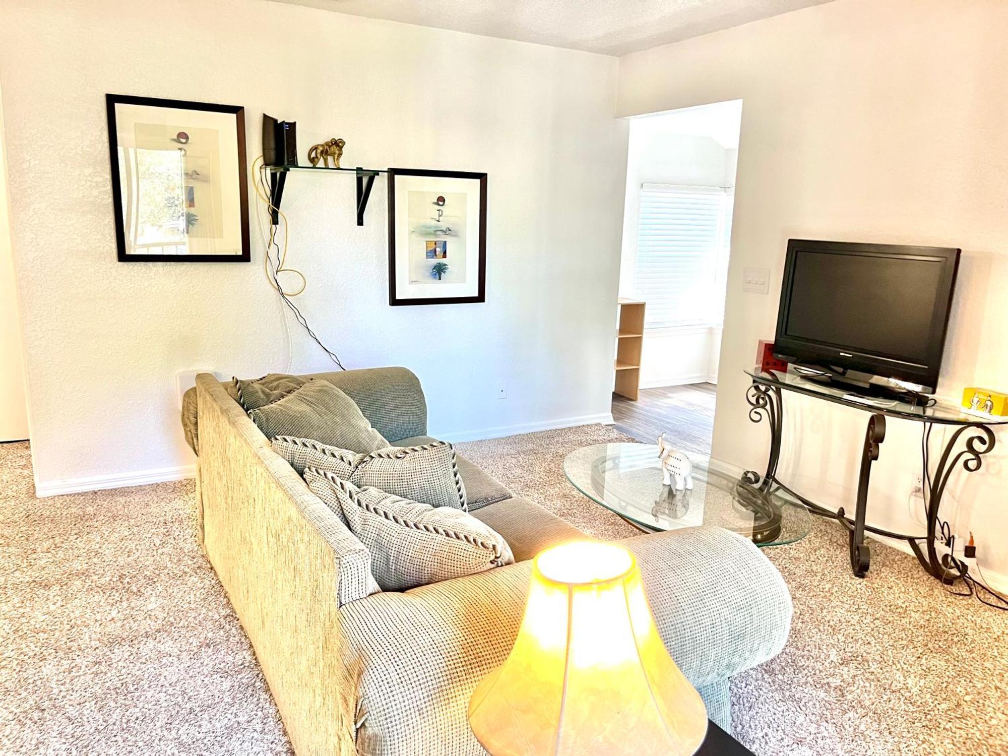 Daytona 2 Bed 10 Minutes To With Balcony * Port Orange