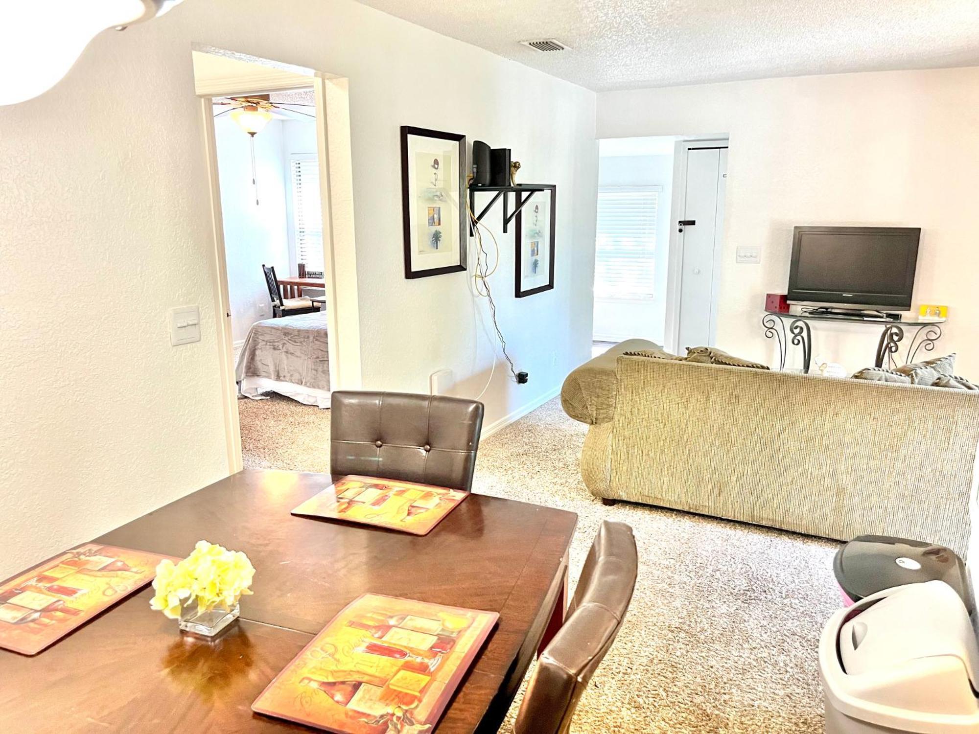 Daytona 2 Bed 10 Minutes To With Balcony Apartment Port Orange