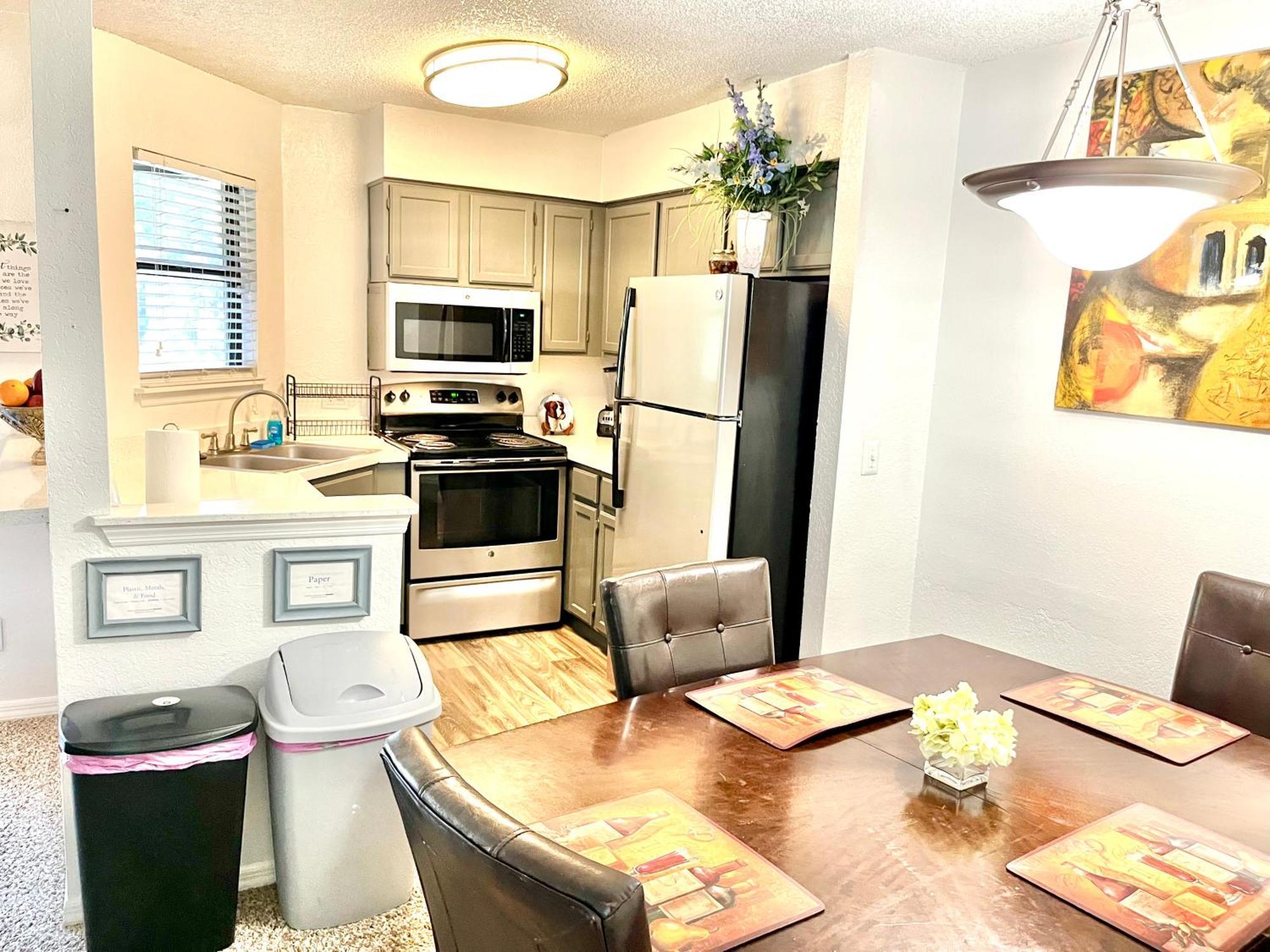 Apartment Daytona 2 Bed 10 Minutes To With Balcony