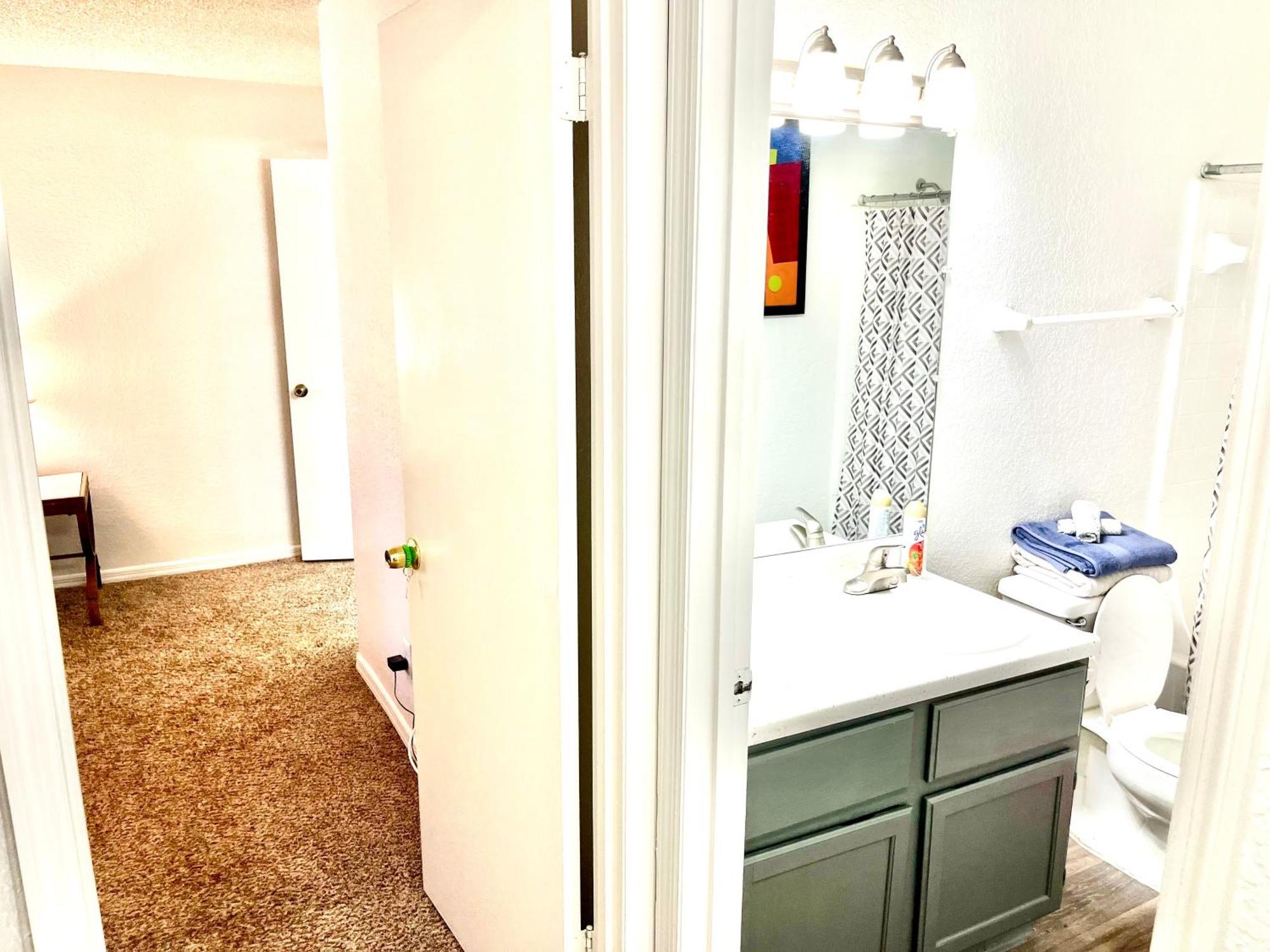 Apartment Daytona 2 Bed 10 Minutes To With Balcony *