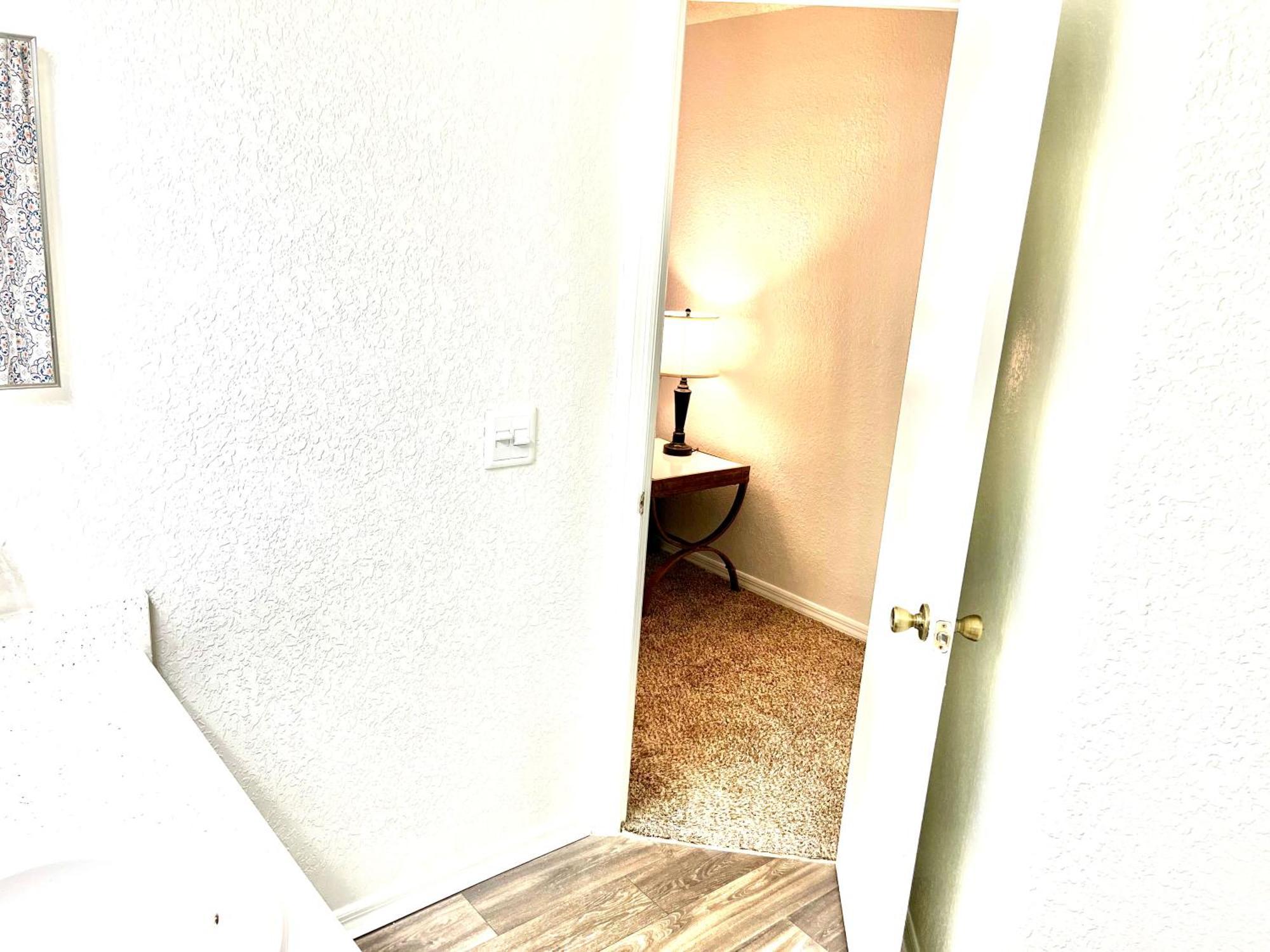 Daytona 2 Bed 10 Minutes To With Balcony Apartment Port Orange