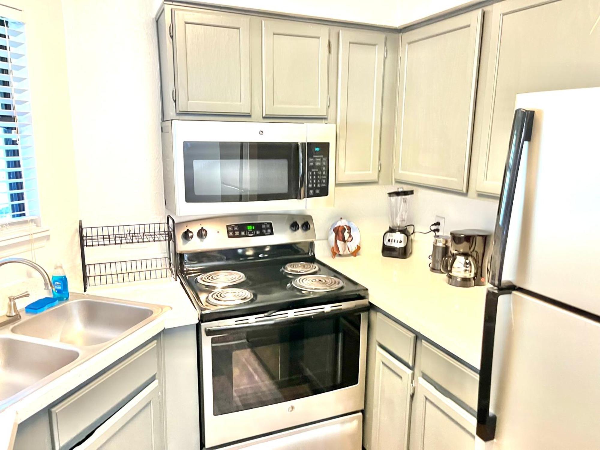Daytona 2 Bed 10 Minutes To With Balcony Apartment